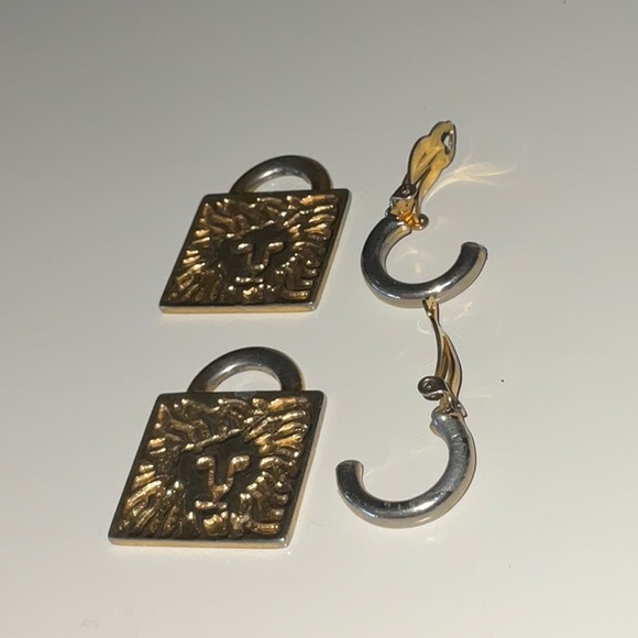 Removable Gold-Tone Lion Face Charms On Silver-Tone Small Clip Hoops - Picture 8 of 14